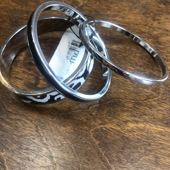 Jewelry bundle - Picture 7 of 7